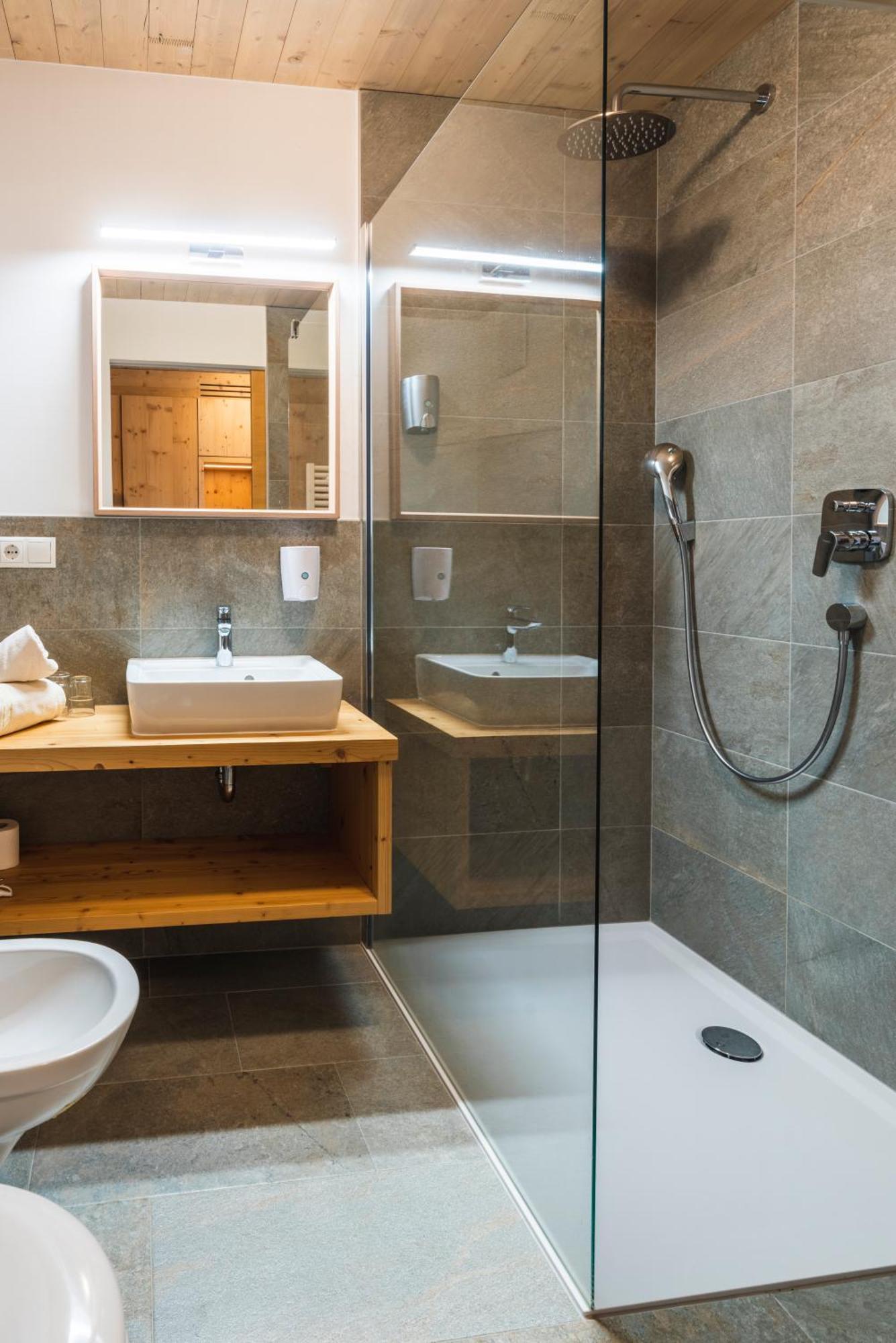 Hotel Tirolerhof Теренто Екстер'єр фото