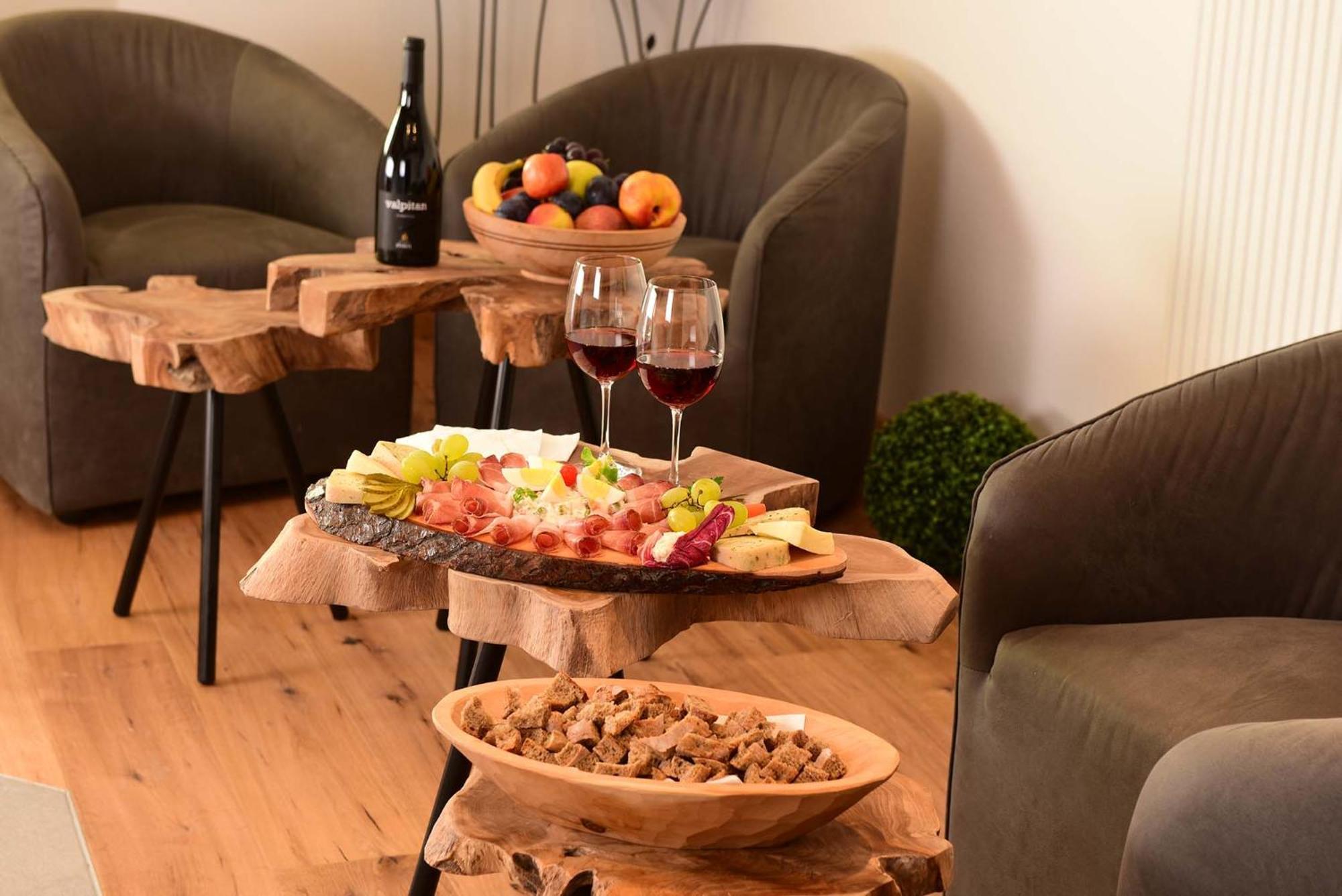 Hotel Tirolerhof Теренто Екстер'єр фото
